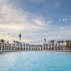 Serry Beach Resort - Bild 6