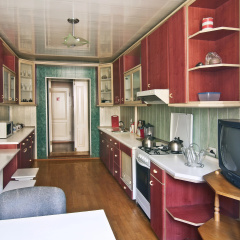 Like Hostel