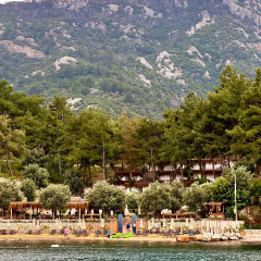 Z-Villas Beach Hotel - Bild 2