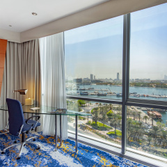 Mövenpick Dubai Creek Hotel - Bild 7