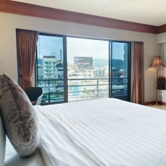 C&N Hotel Patong, Phuket - Bild 17