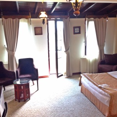 Naz Wooden House Inn Hotel - Bild 7