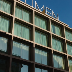 Lumen  & The Lisbon Light Show Hotel - Bild 4