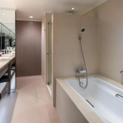 Crowne Plaza Bangkok Lumpini Park by IHG - Bild 23