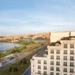 Lazzoni Hotel thumbnail 2