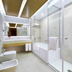 Grand Cosmopolitan Hotel - Bild 18