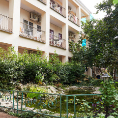 Marco Club Mini-hotel thumbnail 2