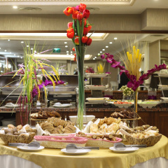 Halifaks Hotel thumbnail 16