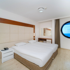 Delfino Boutique Apart-Hotel - Bild 1