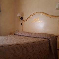 Carlton Capri Hotel - Bild 8
