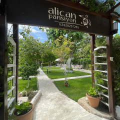 Alican Pension Mini-hotel - Bild 20