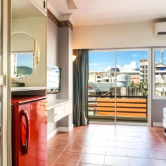 C&N Hotel Patong, Phuket - Bild 8