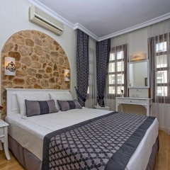 Argos Hotel - Bild 1