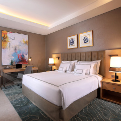 Grand Cosmopolitan Hotel - Bild 14
