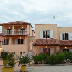 Marias Filoxenia Suites Apart-Hotel thumbnail 28