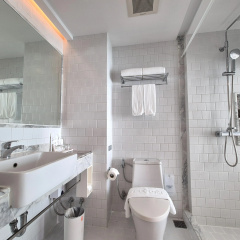 The Bloc Hotel Phuket - Bild 19