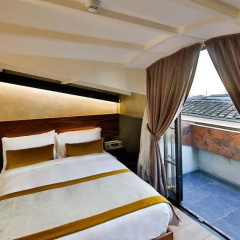 The Public Hotel thumbnail 11