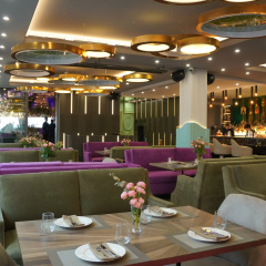 Paris Hotel