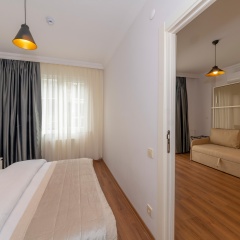 Joy Suites Apart-Hotel - Bild 1