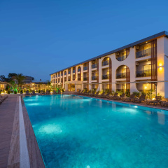 Monk Resort Hotel - Bild 6