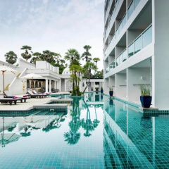 Chanalai Romantica Resort Kata Beach - Adults Only - Bild 1
