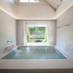 The Hotspring Beach Resort & Spa - Bild 16