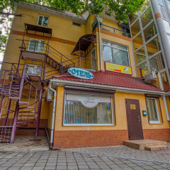 Pelikan Hotel