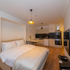 Joy Suites Apart-Hotel - Bild 3