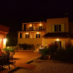 Marias Filoxenia Suites Apart-Hotel thumbnail 39