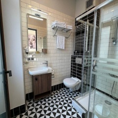 Rafinn Hotel - Bild 4