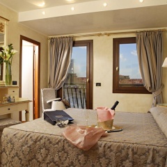 Carlton Capri Hotel - Bild 16
