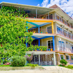 U Verblyuzhih Gorbov Hotel