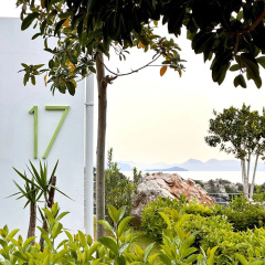 Z-Villas Beach Hotel - Bild 23