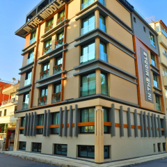 In The Middle Hotel - Bild 2