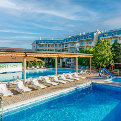 Yuzhnyij Parus Hotel photo 2
