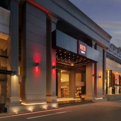 Radisson RED Phuket Patong Beach - Bild 1