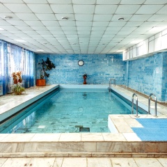 Бассейн 1