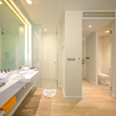 The Hotspring Beach Resort & Spa - Bild 15