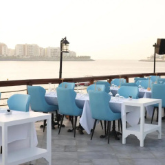 Dubai Marine Beach Resort & Spa Hotel thumbnail 40