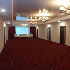 Отель 8