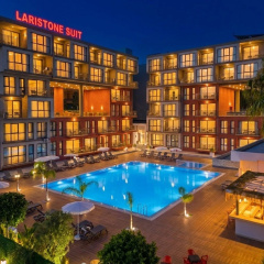 Laristone Suite Spa Hotel - Bild 2