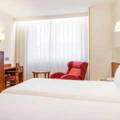 Ilunion Les Corts Spa Hotel - Bild 4