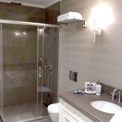 Ena Boutique Hotel & Residences - Bild 12