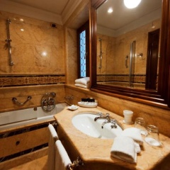 Bellevue Luxury Rooms – San Marco Luxury - Bild 18