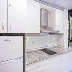 Aparthotel Napols - Bild 18