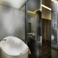 Hotel The Glamore Milano Duomo thumbnail 8