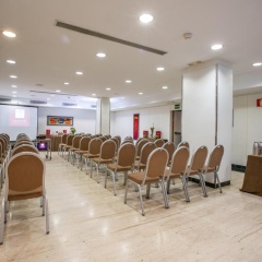 Leonardo Hotel Madrid City Center - Bild 25