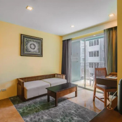 Elite Suites Patong Hotel - Bild 19