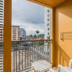 Elite Suites Patong Hotel - Bild 18