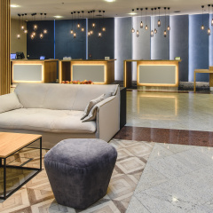 Courtyard by Marriott Warsaw Airport - Bild 2